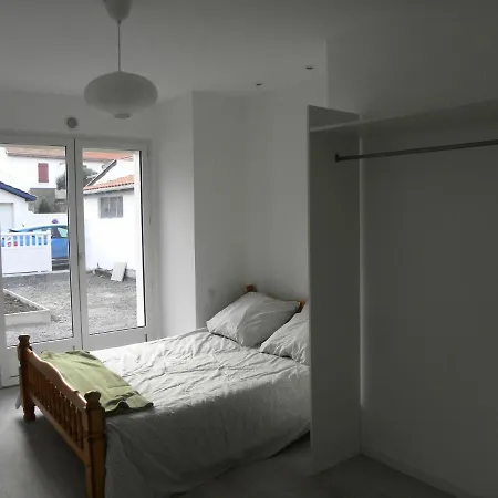 Maison A Deux Pas De La Plage De La Cote Des Basques A Biarritz. - Maison 4 Pieces 6 Personnes 169247 * Biarriz