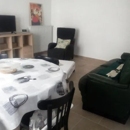 Maison A Deux Pas De La Plage De La Cote Des Basques A Biarritz. - Maison 4 Pieces 6 Personnes 169247 * Biarriz